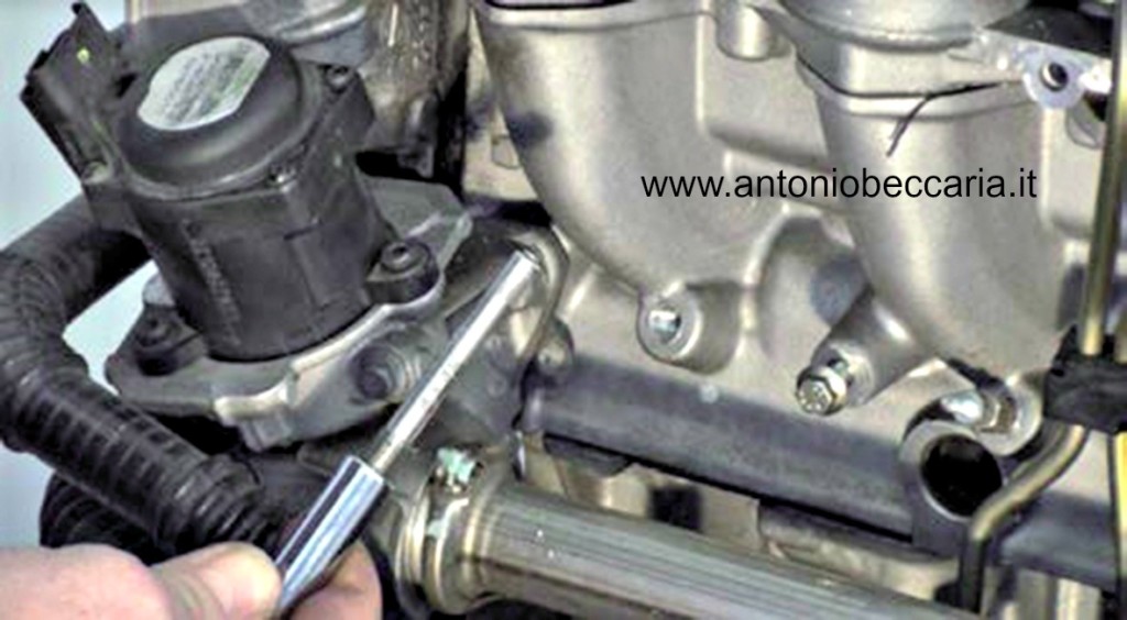 009600790 960EPC Set di utensili per l'estrazione dell'elettrodo delle candelette di preriscaldamento nella parte terminale foto